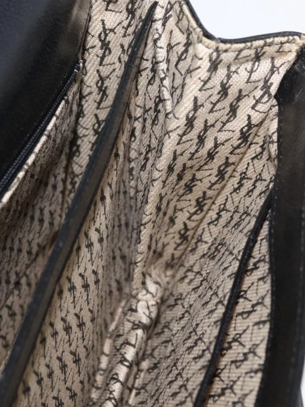 SAINT LAURENT Shoulder Bag Leather Black gold - Picture 12 of 16